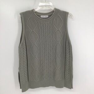 Neutral Ground Women’s Woven Side Slit Vest Top Casual Moss Green Size Small